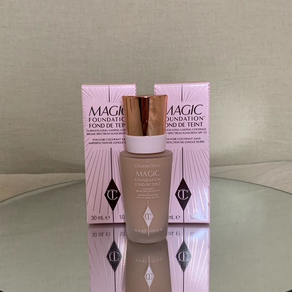 BNIB *TO BE DISCONTINUED SOON* CHARLOTTE TILBURY MAGIC FOUNDATION in 4 FAIR - Picture 5 of 8